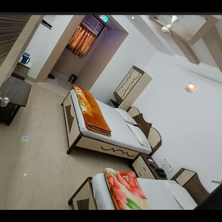 Hotel Broadway Colaba Βομβάη Εξωτερικό φωτογραφία