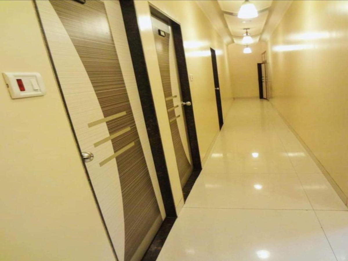 Hotel Broadway Colaba Βομβάη Εξωτερικό φωτογραφία