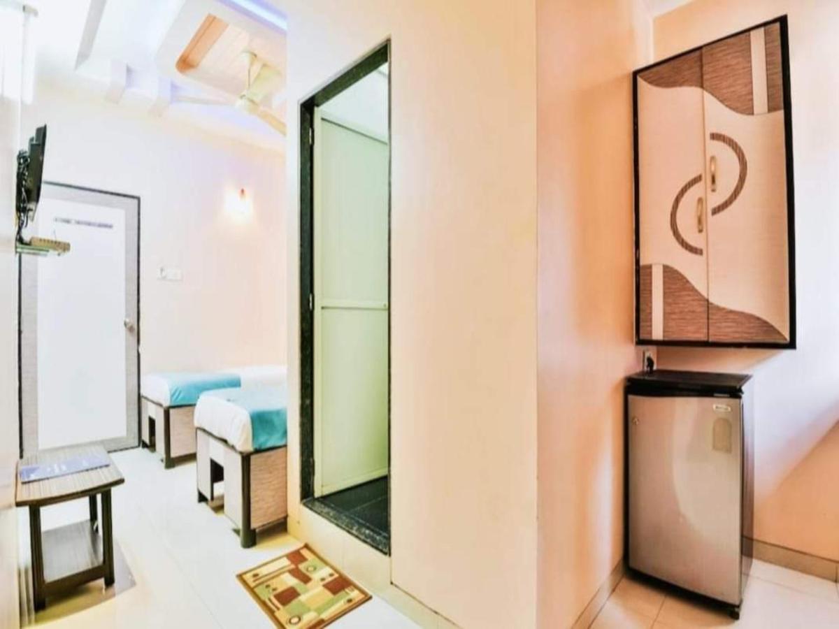 Hotel Broadway Colaba Βομβάη Εξωτερικό φωτογραφία