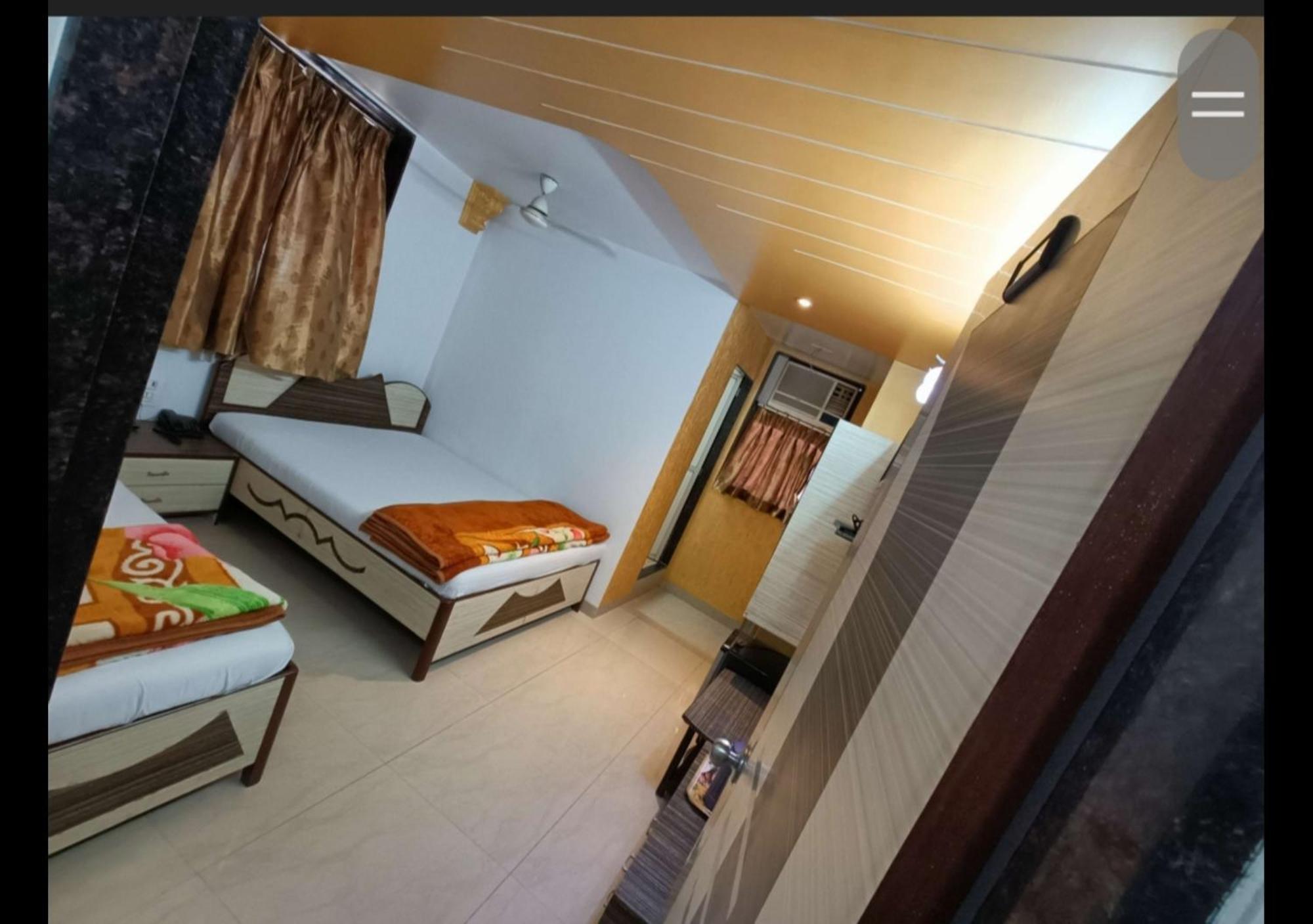 Hotel Broadway Colaba Βομβάη Εξωτερικό φωτογραφία