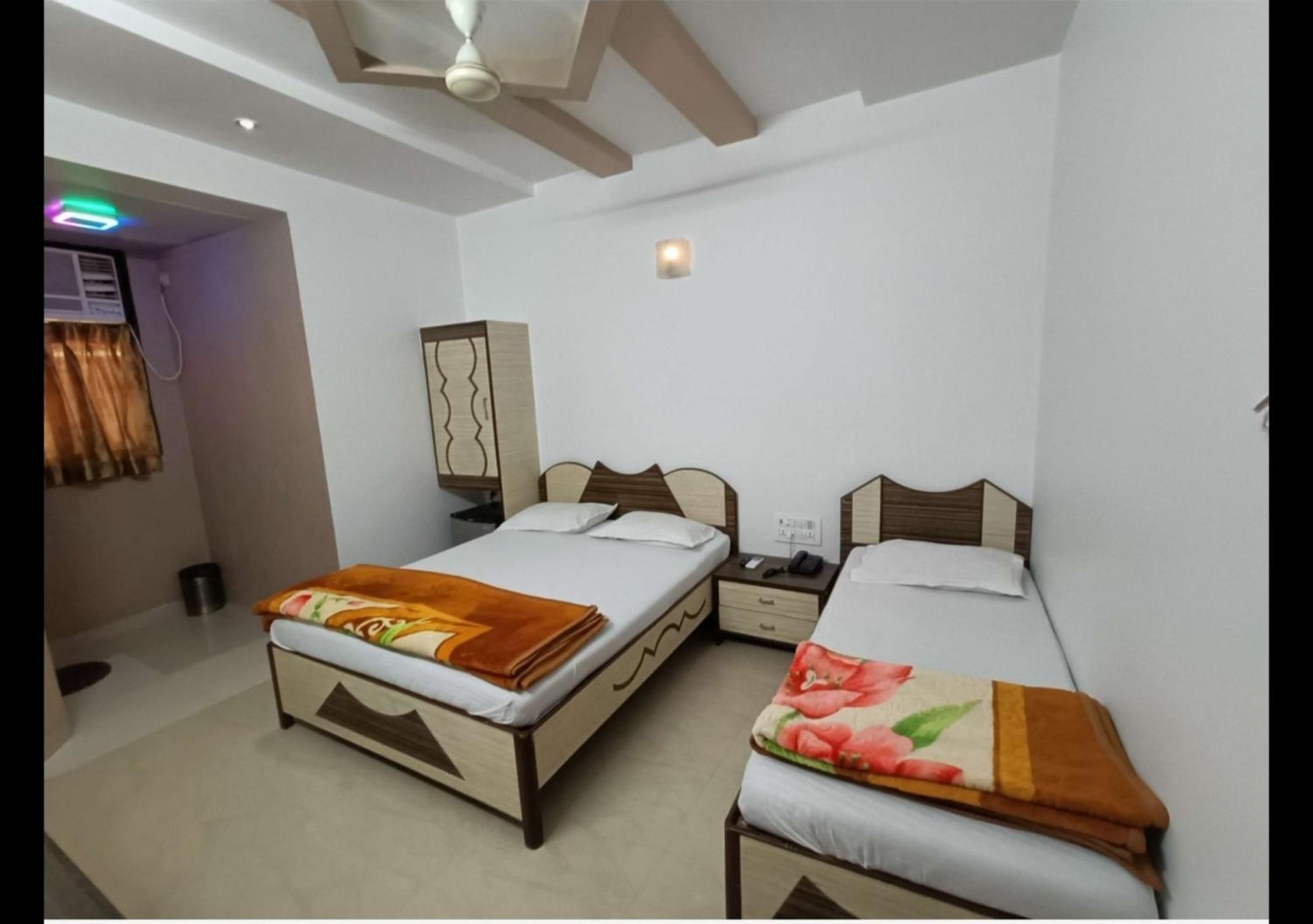 Hotel Broadway Colaba Βομβάη Εξωτερικό φωτογραφία