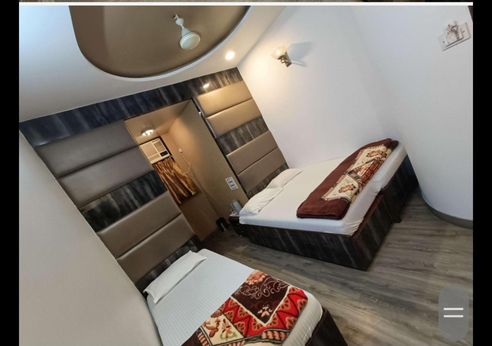 Hotel Broadway Colaba Βομβάη Εξωτερικό φωτογραφία