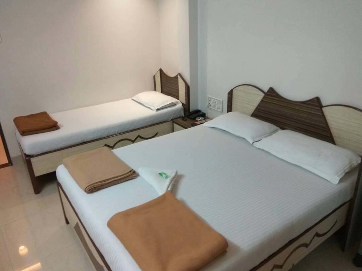 Hotel Broadway Colaba Βομβάη Εξωτερικό φωτογραφία